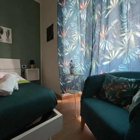 Alojamento de Acomodação e Pequeno-almoço Ad Trastevere - By Ad 2*